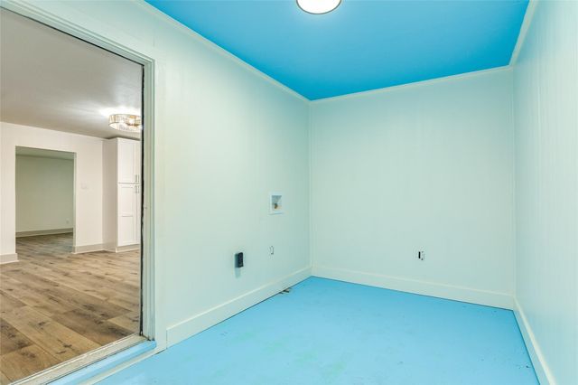 2812 N Sonny Lane, Galveston, TX 77554