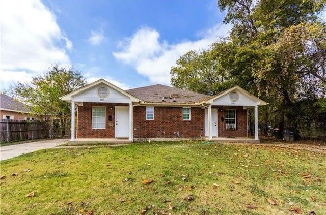 5018 Nell Street, Fort Worth, TX 76119