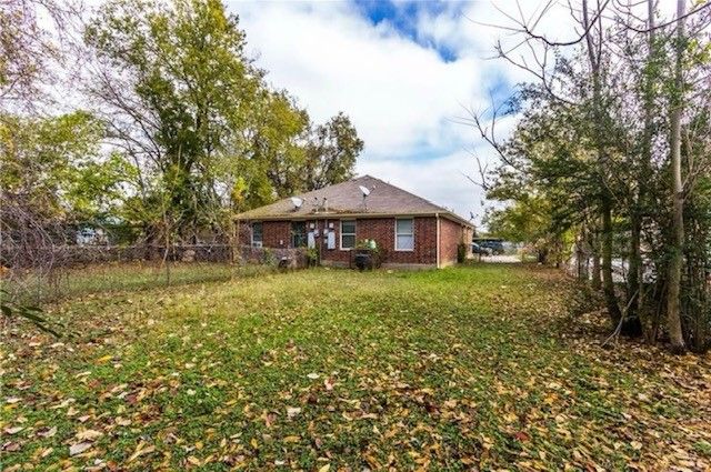 5018 Nell Street, Fort Worth, TX 76119