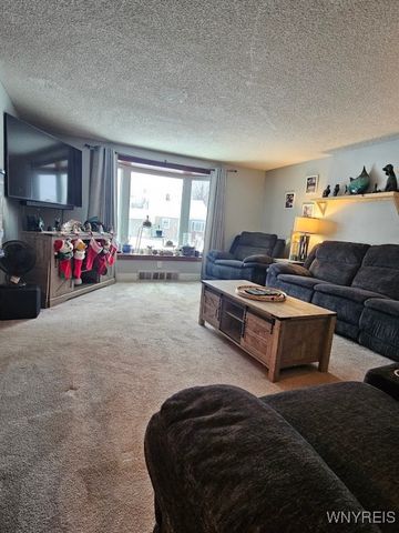 107 Vegola Avenue, Cheektowaga, NY 14225