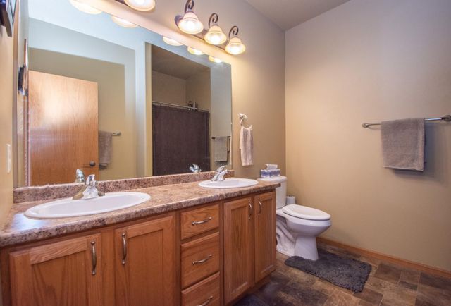 1218 35th Street Circle S, Moorhead, MN 56560