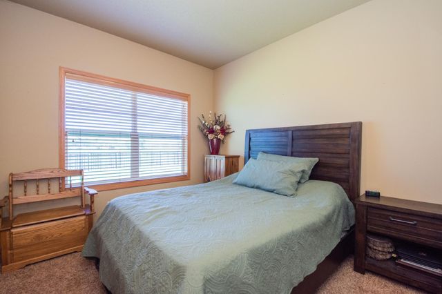 1218 35th Street Circle S, Moorhead, MN 56560