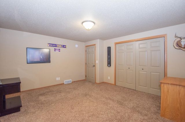 1218 35th Street Circle S, Moorhead, MN 56560