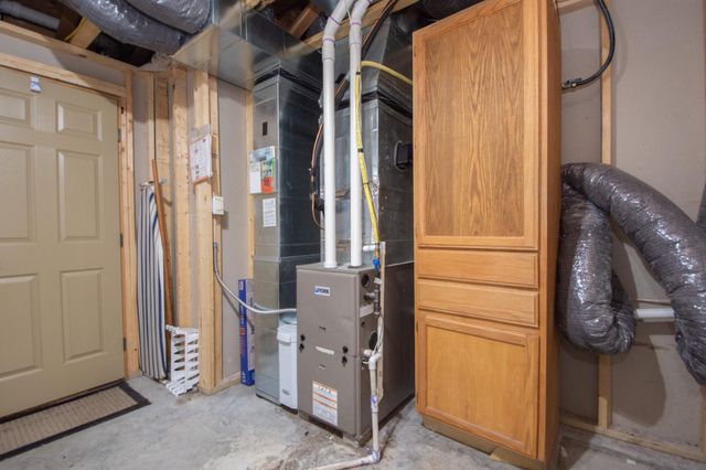 1218 35th Street Circle S, Moorhead, MN 56560