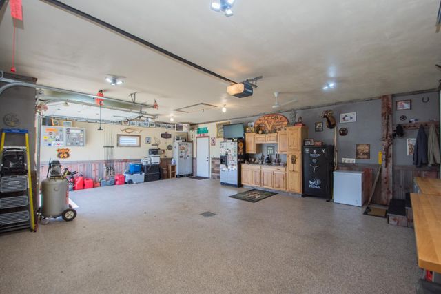 1218 35th Street Circle S, Moorhead, MN 56560