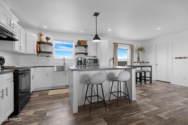 3325 N 425TH Avenue, Tonopah, AZ 85354