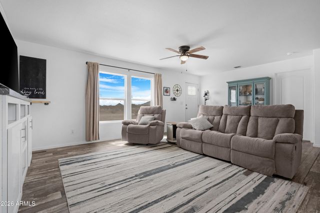 3325 N 425TH Avenue, Tonopah, AZ 85354