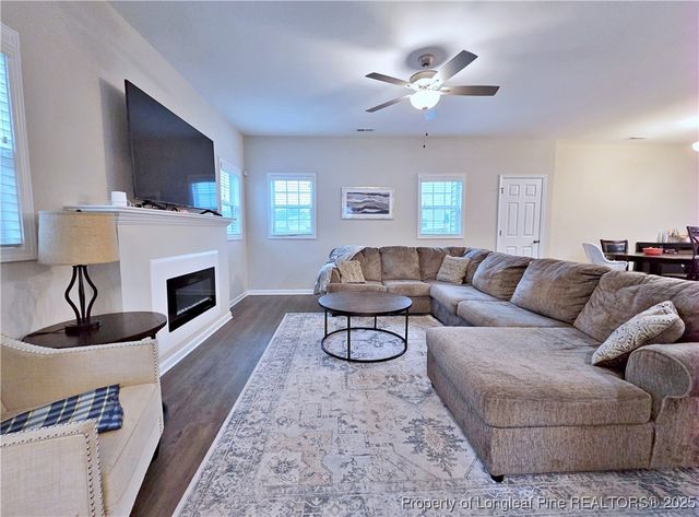 112 Longview Court, Raeford, NC 28376