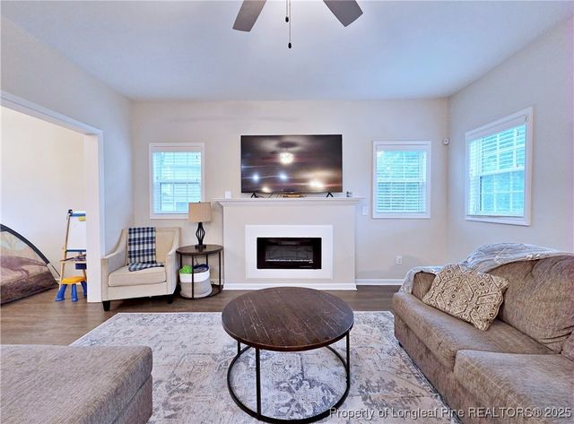 112 Longview Court, Raeford, NC 28376