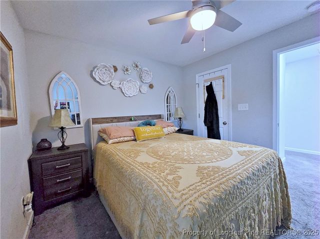 112 Longview Court, Raeford, NC 28376