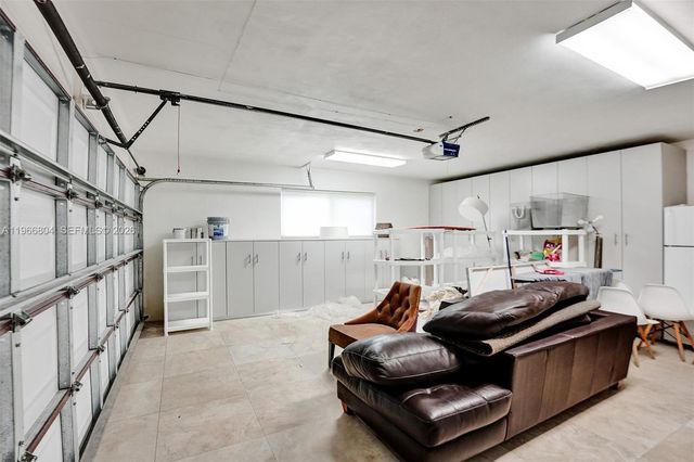 1201 Washington St, Hollywood, FL 33019