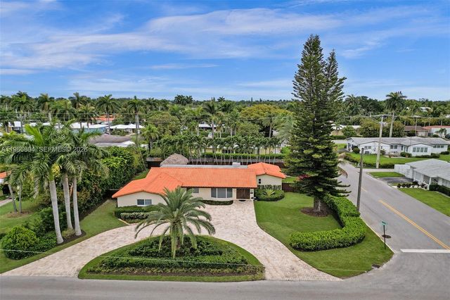 1201 Washington St, Hollywood, FL 33019