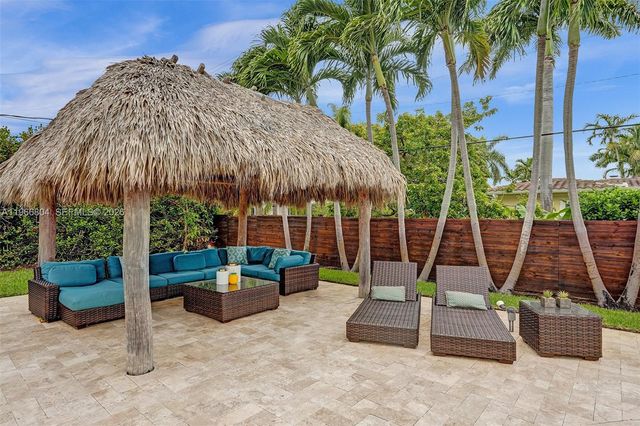 1201 Washington St, Hollywood, FL 33019