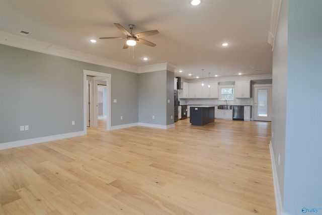 200 Skyview Circle, Muscle Shoals, AL 35661