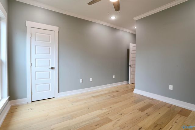 200 Skyview Circle, Muscle Shoals, AL 35661