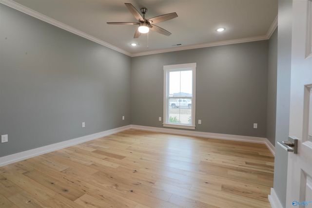 200 Skyview Circle, Muscle Shoals, AL 35661