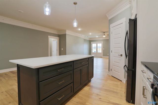 200 Skyview Circle, Muscle Shoals, AL 35661