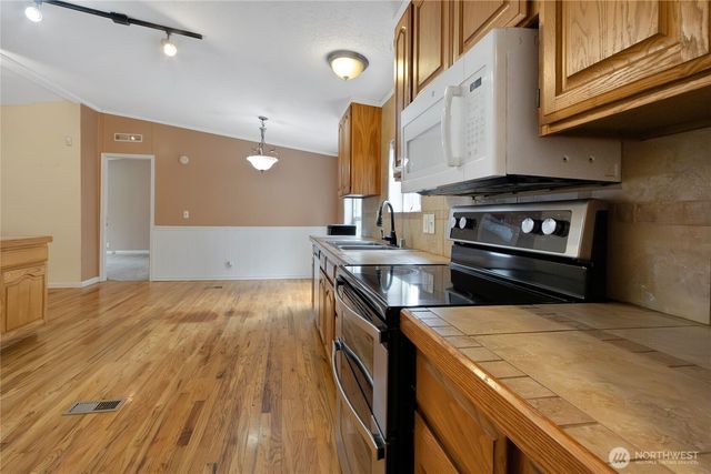 1204 342nd Street E, Roy, WA 98580