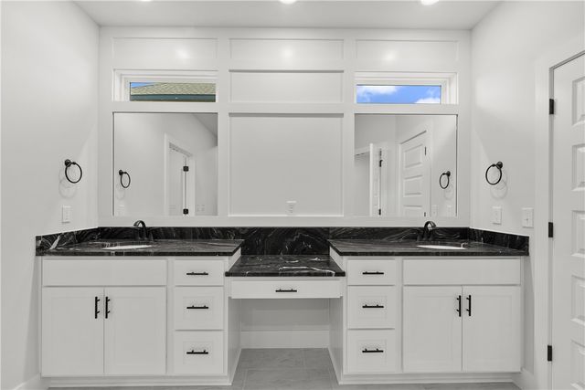 1140 Canyon Maple Street, Centerton, AR 72719