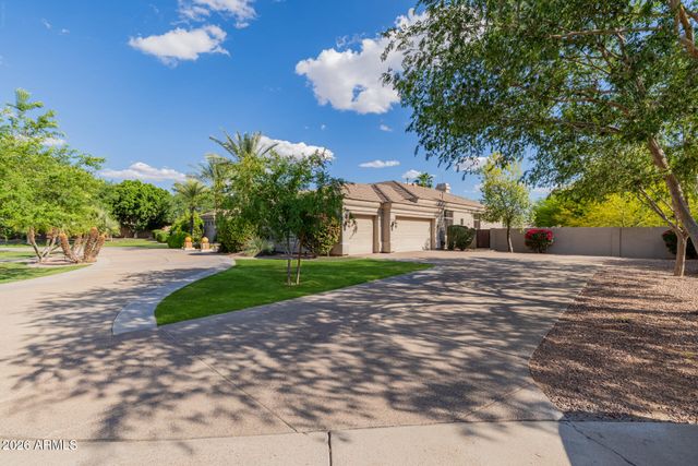 1181 E MELODY Court, Gilbert, AZ 85234