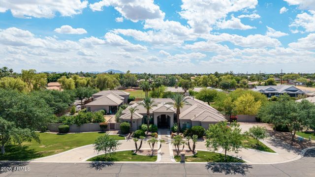 1181 E MELODY Court, Gilbert, AZ 85234