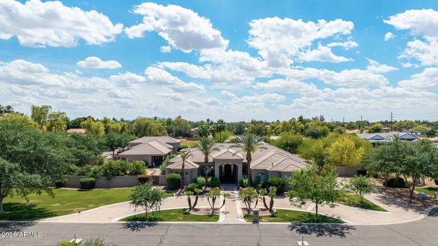 1181 E MELODY Court, Gilbert, AZ 85234
