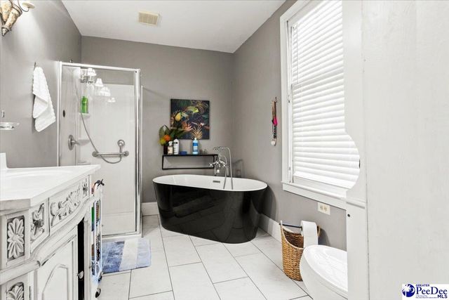 404 Cashua St., Darlington, SC 29532