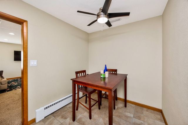 223 SE East Lawn Drive, Ankeny, IA 50021