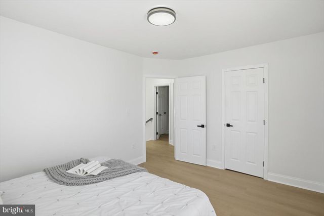 2912 DUPONT AVE, Baltimore, MD 21215