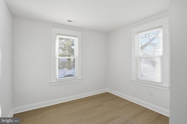 2912 DUPONT AVE, Baltimore, MD 21215