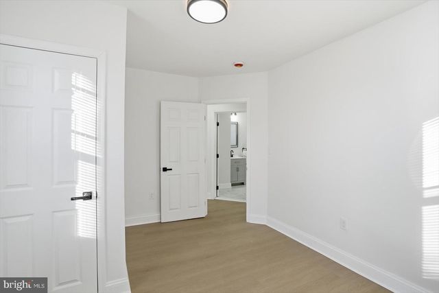 2912 DUPONT AVE, Baltimore, MD 21215