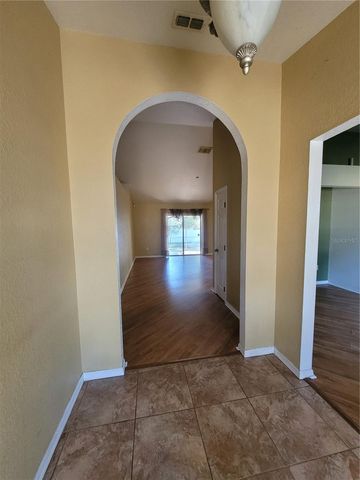 5851 NW 62ND AVENUE, Ocala, FL 34482