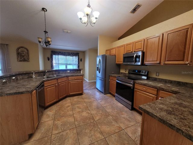 5851 NW 62ND AVENUE, Ocala, FL 34482