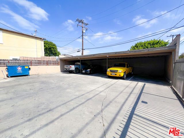 1017 W 95th Street, Los Angeles, CA 90044