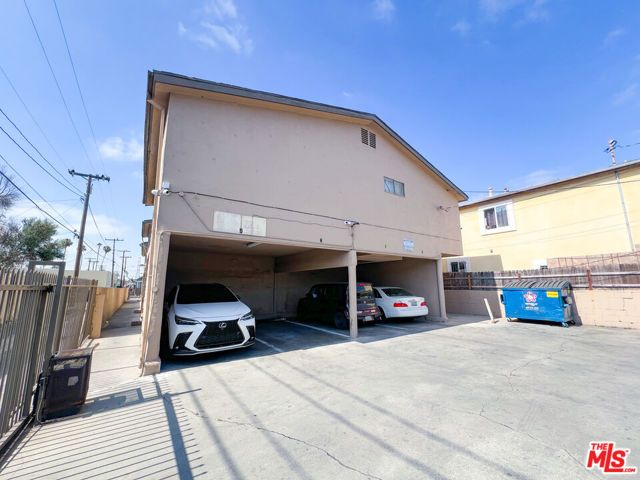 1017 W 95th Street, Los Angeles, CA 90044