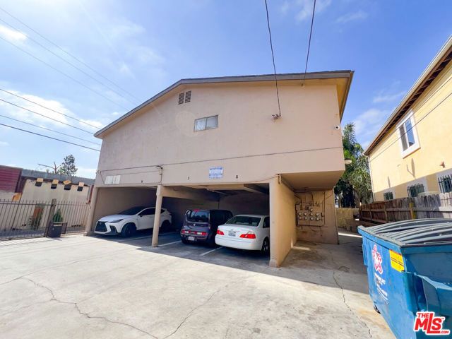1017 W 95th Street, Los Angeles, CA 90044