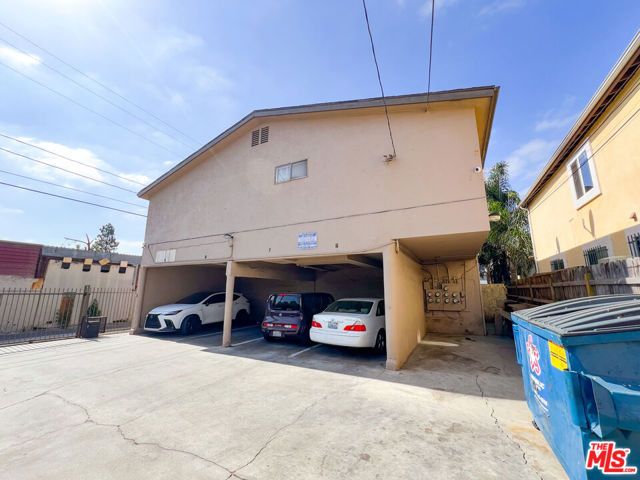 1017 W 95th Street, Los Angeles, CA 90044