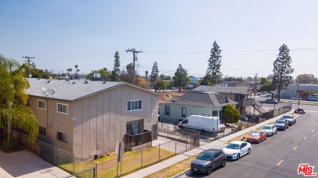 1017 W 95th Street, Los Angeles, CA 90044