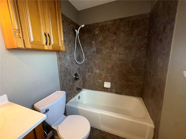 1113 Memorial Pkwy, Portland, TX 78374