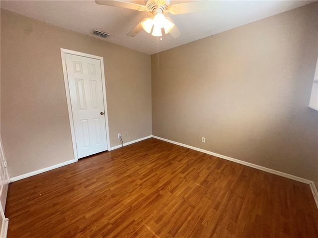 1113 Memorial Pkwy, Portland, TX 78374