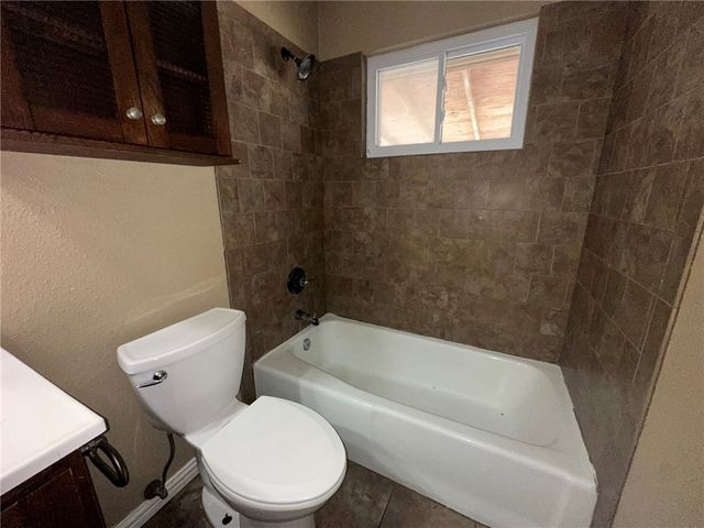 1113 Memorial Pkwy, Portland, TX 78374