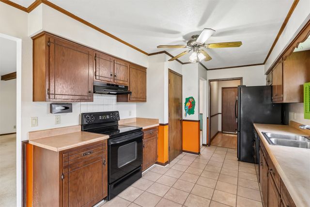 1006 SE Uehlamar Drive, Ankeny, IA 50021