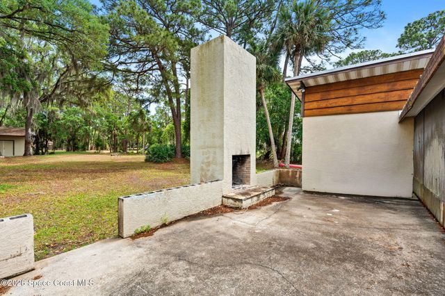 5410 Quail Hollow Drive, Merritt Island, FL 32953