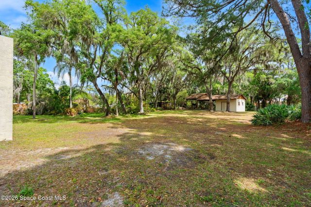 5410 Quail Hollow Drive, Merritt Island, FL 32953