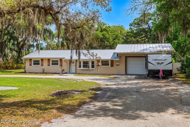 5410 Quail Hollow Drive, Merritt Island, FL 32953