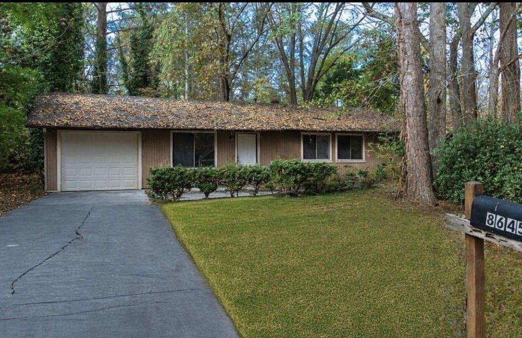 8645 Embrey Drive, Jonesboro, GA 30236