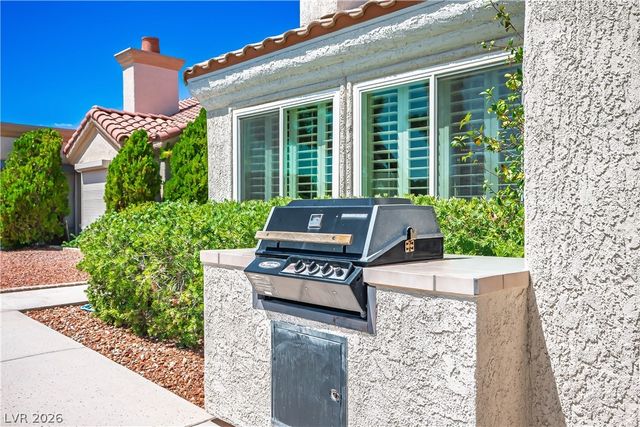 2900 Golfside Drive, Las Vegas, NV 89134