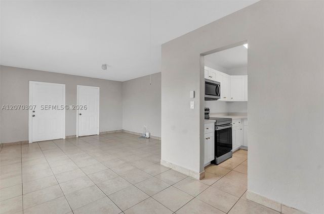 551 NW 30th Ter, Fort Lauderdale, FL 33311