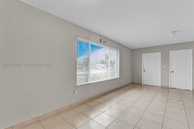 551 NW 30th Ter, Fort Lauderdale, FL 33311
