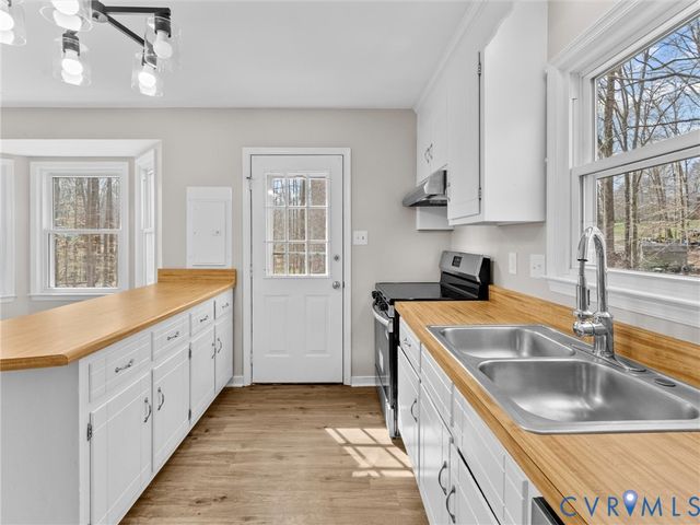 7104 Deer Run Ln, Midlothian, VA 23112